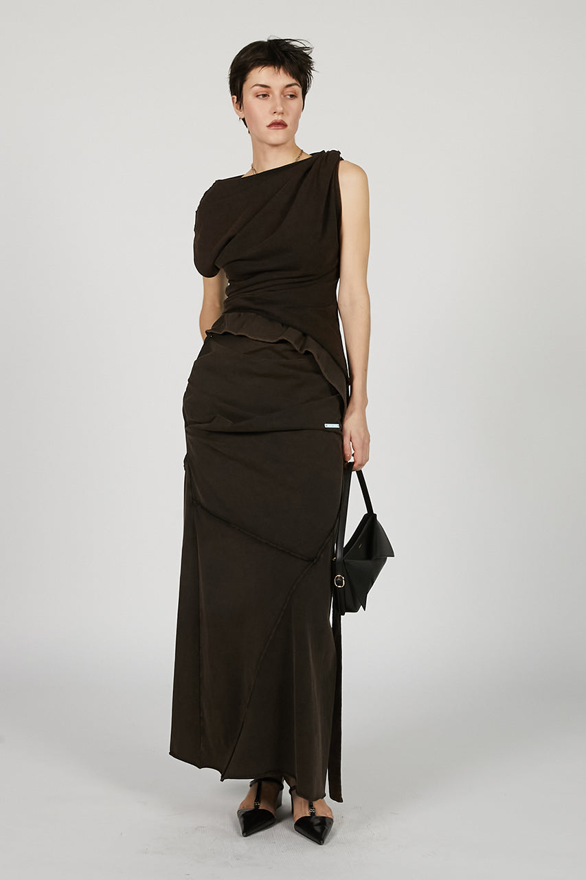 Twisted Asymmetrical Top