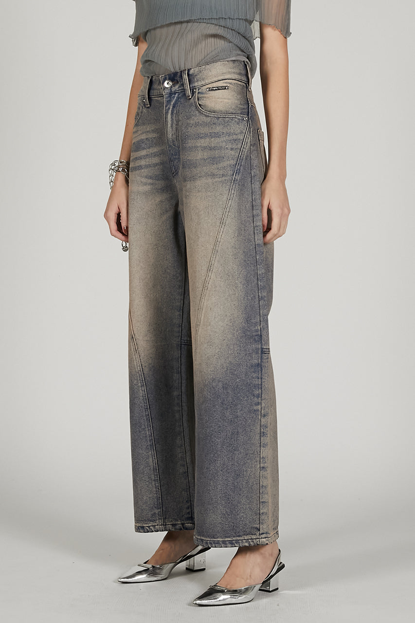 Curved Line Denim 2