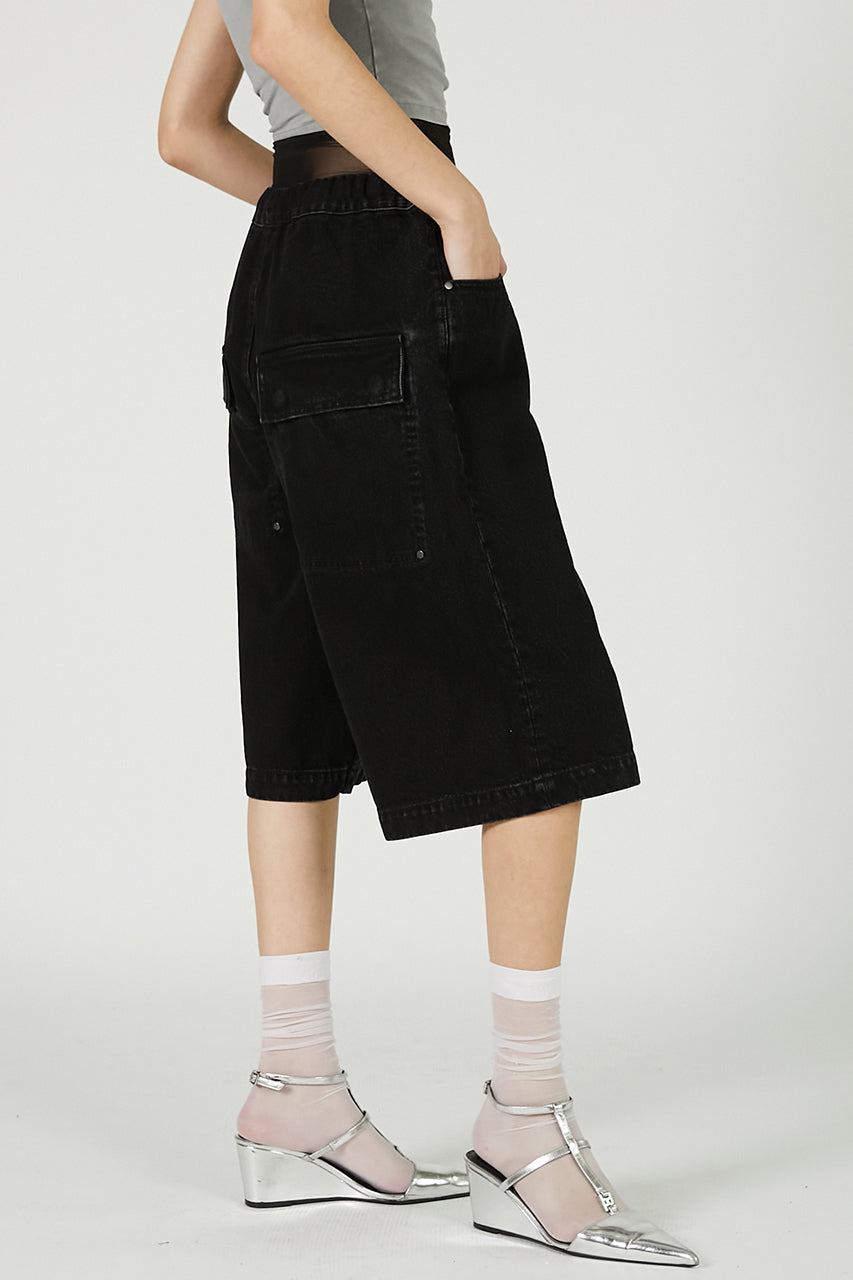 Spar Shorts Magnetite