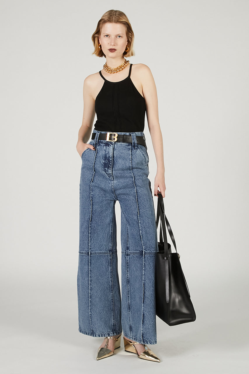 American Sleeve Top With Cup