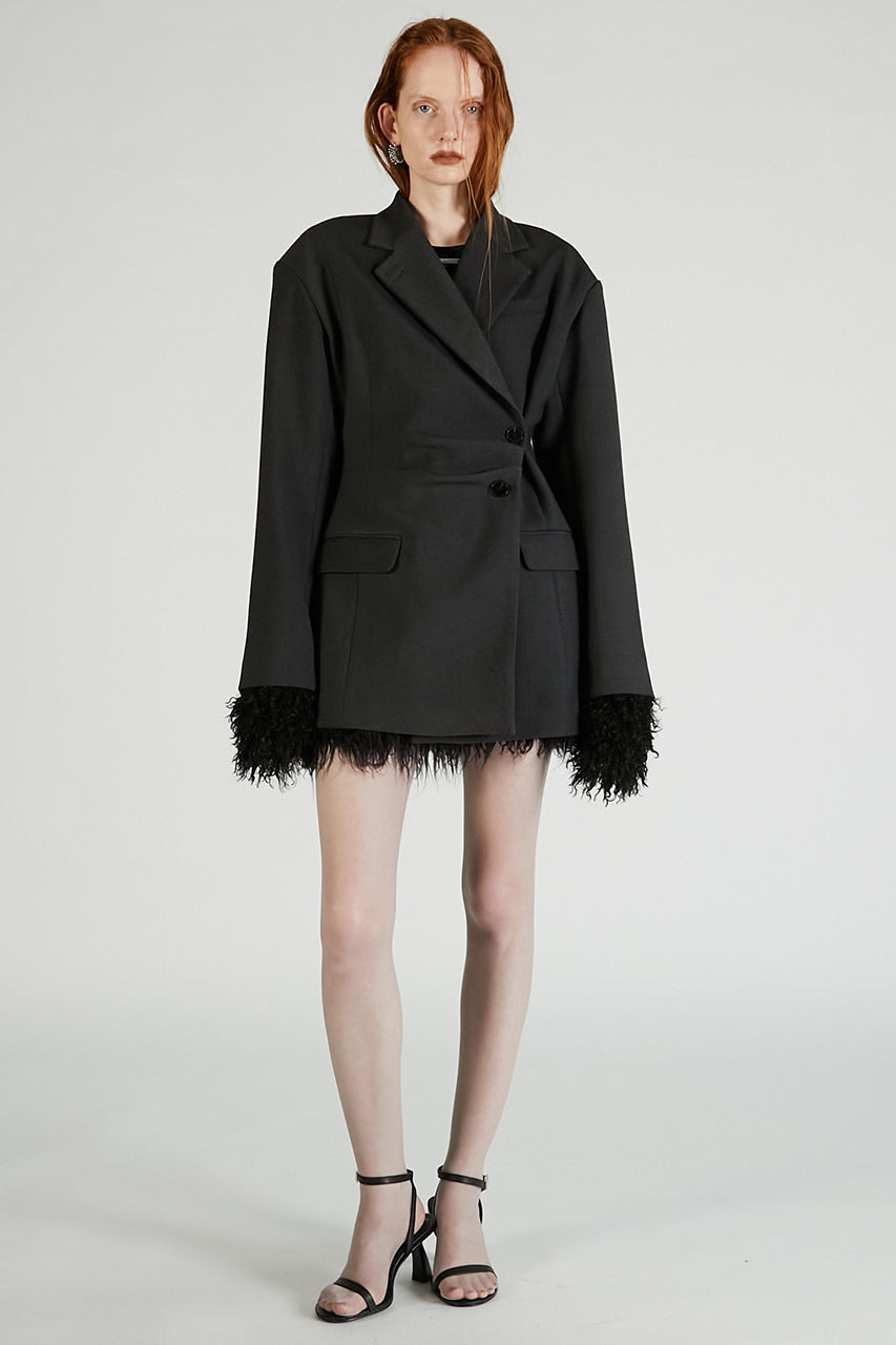Twist-tuck jacket