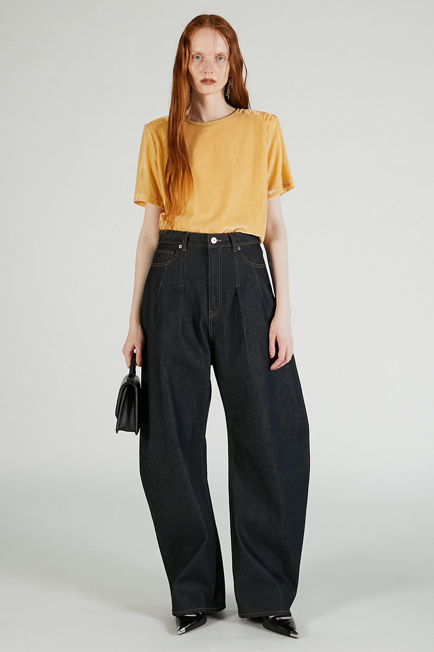 High-waisted Curved Denim - PRE ORDER