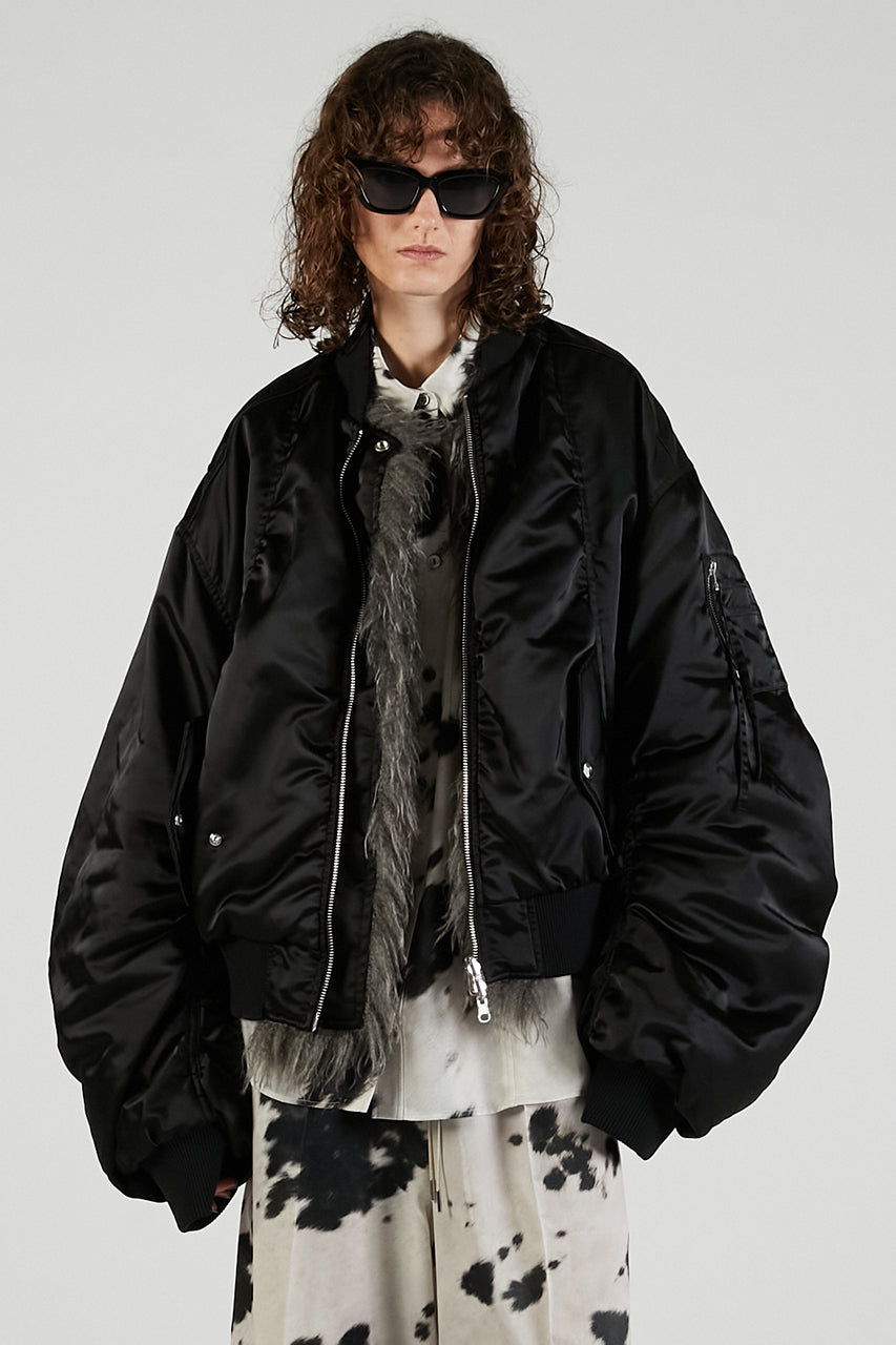 Reversible fur MA-1
