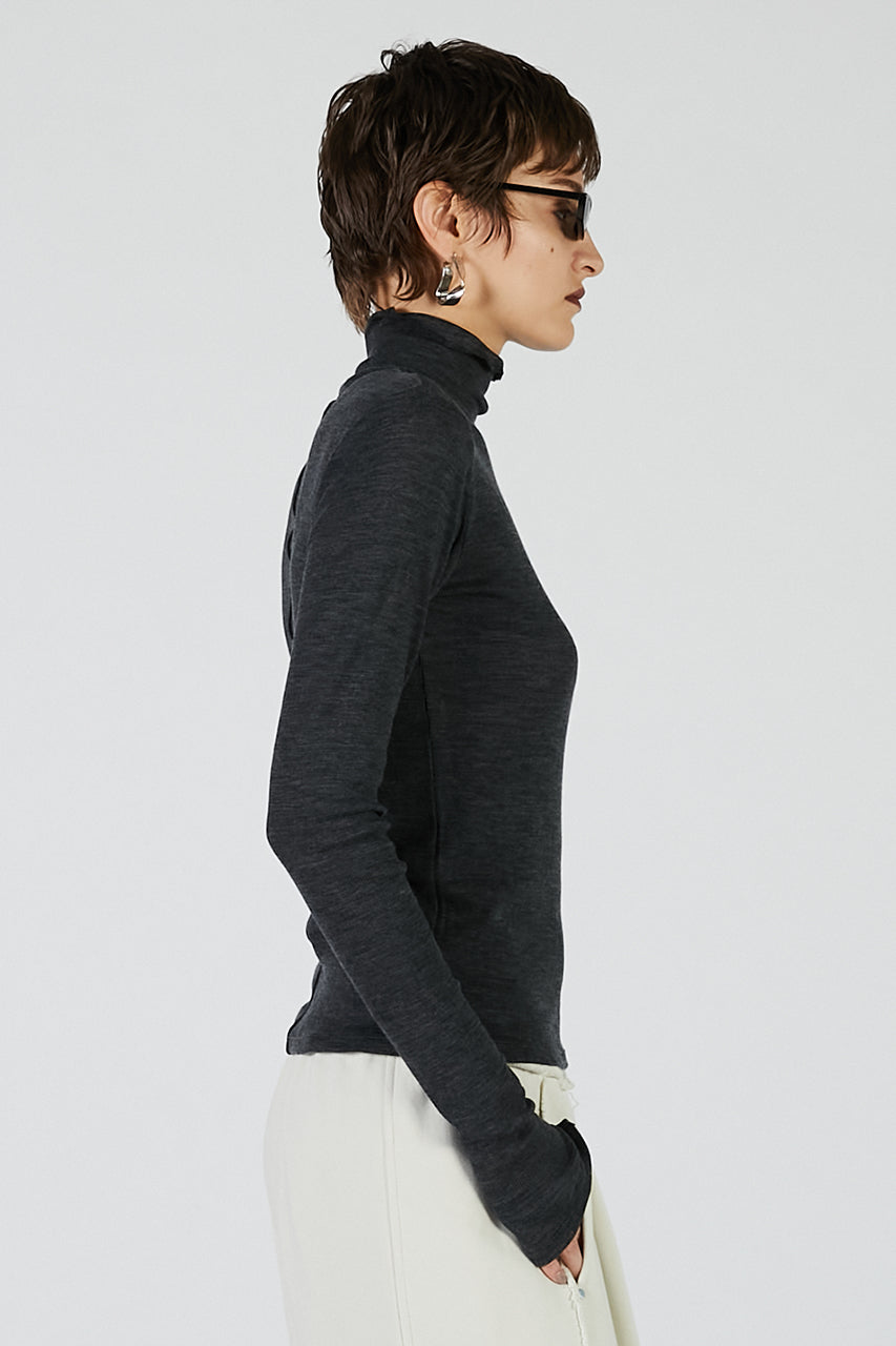 Pure Merino Wool Turtleneck Top - 2025 AUTUMN