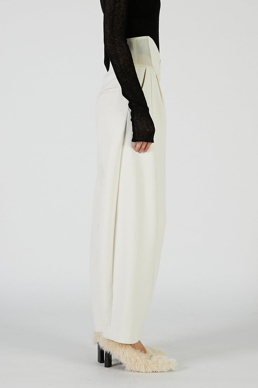 High-waisted pants - PRE ORDER
