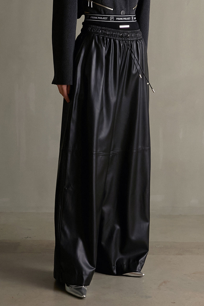 【一部予約】Synthetic Leather Voluminous Wide Pants