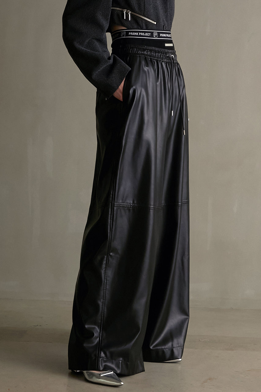 【一部予約】Synthetic Leather Voluminous Wide Pants