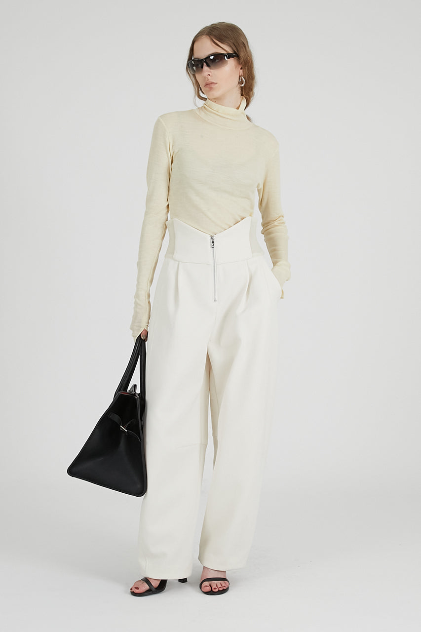 High-waisted pants - PRE ORDER
