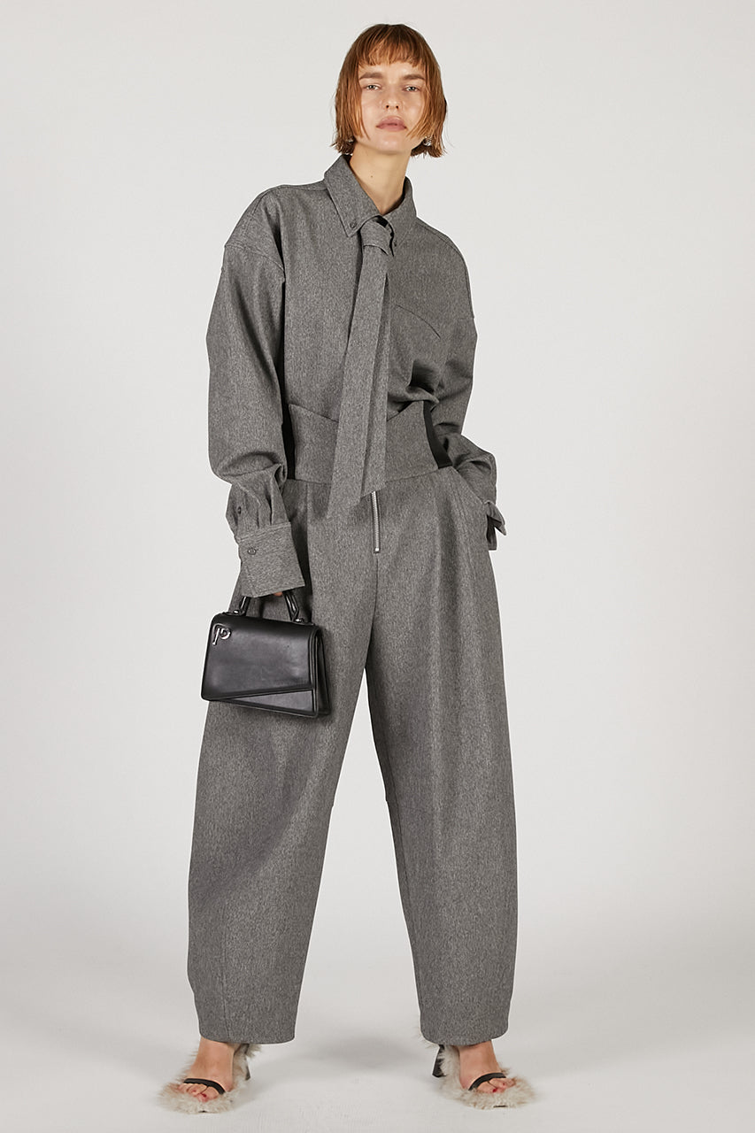 High-waisted pants