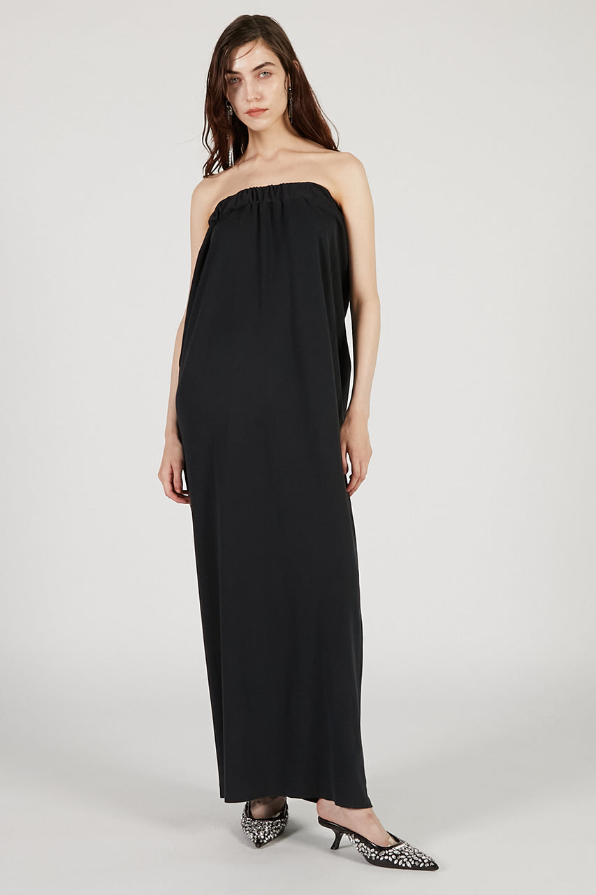 Volume Tuck bear One-Piece