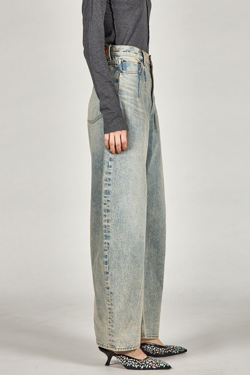 High-waisted Curved Denim - PRE ORDER