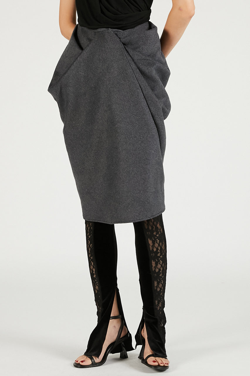 Crease Skirt Grey