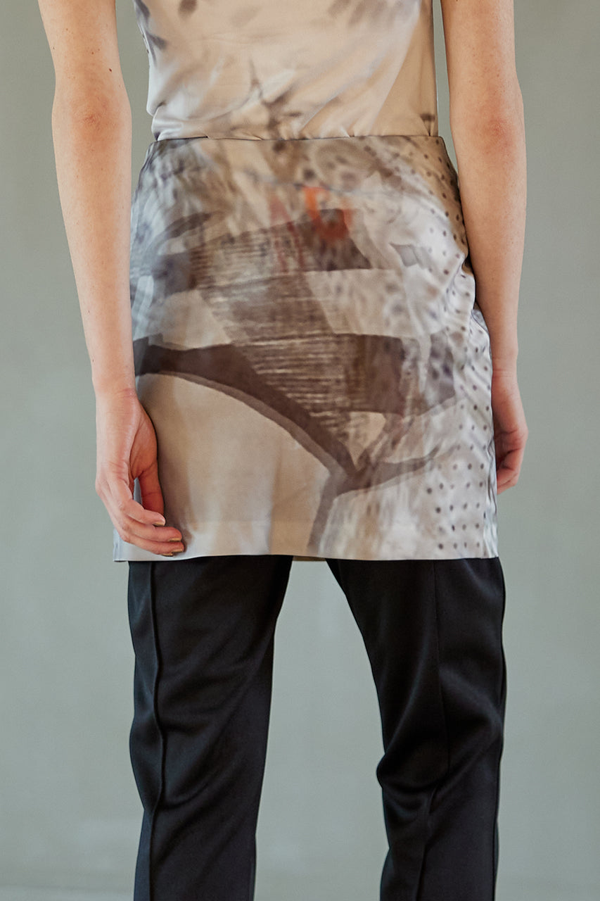 【SALE】Distorted Sequin Silk Mini Skirt