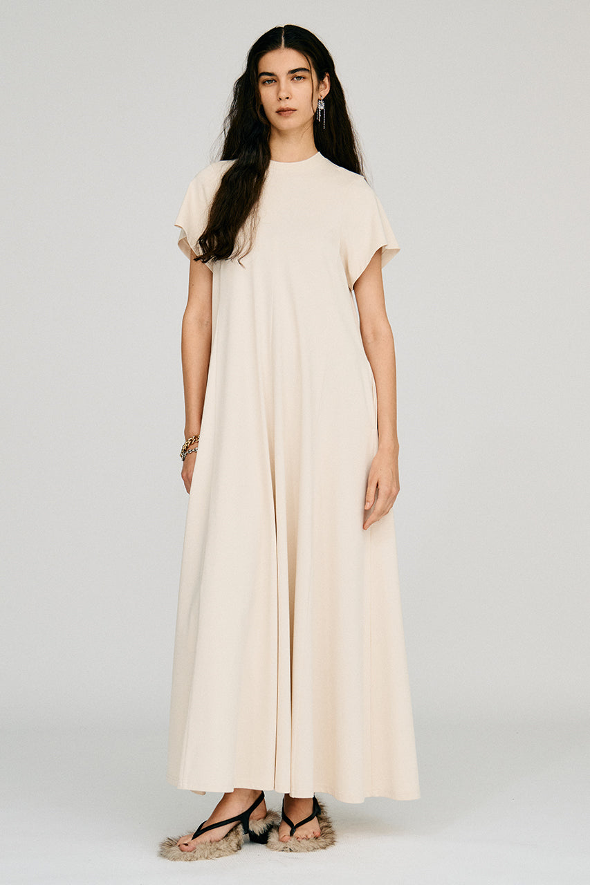 Volume T-Dress