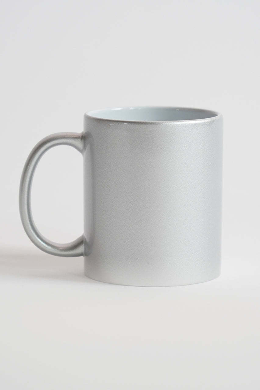 P logo mugcup
