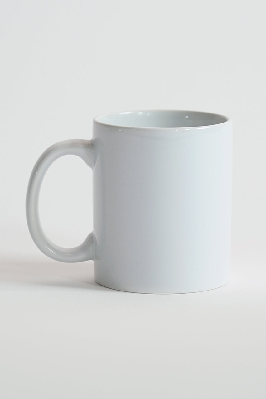 P logo mugcup