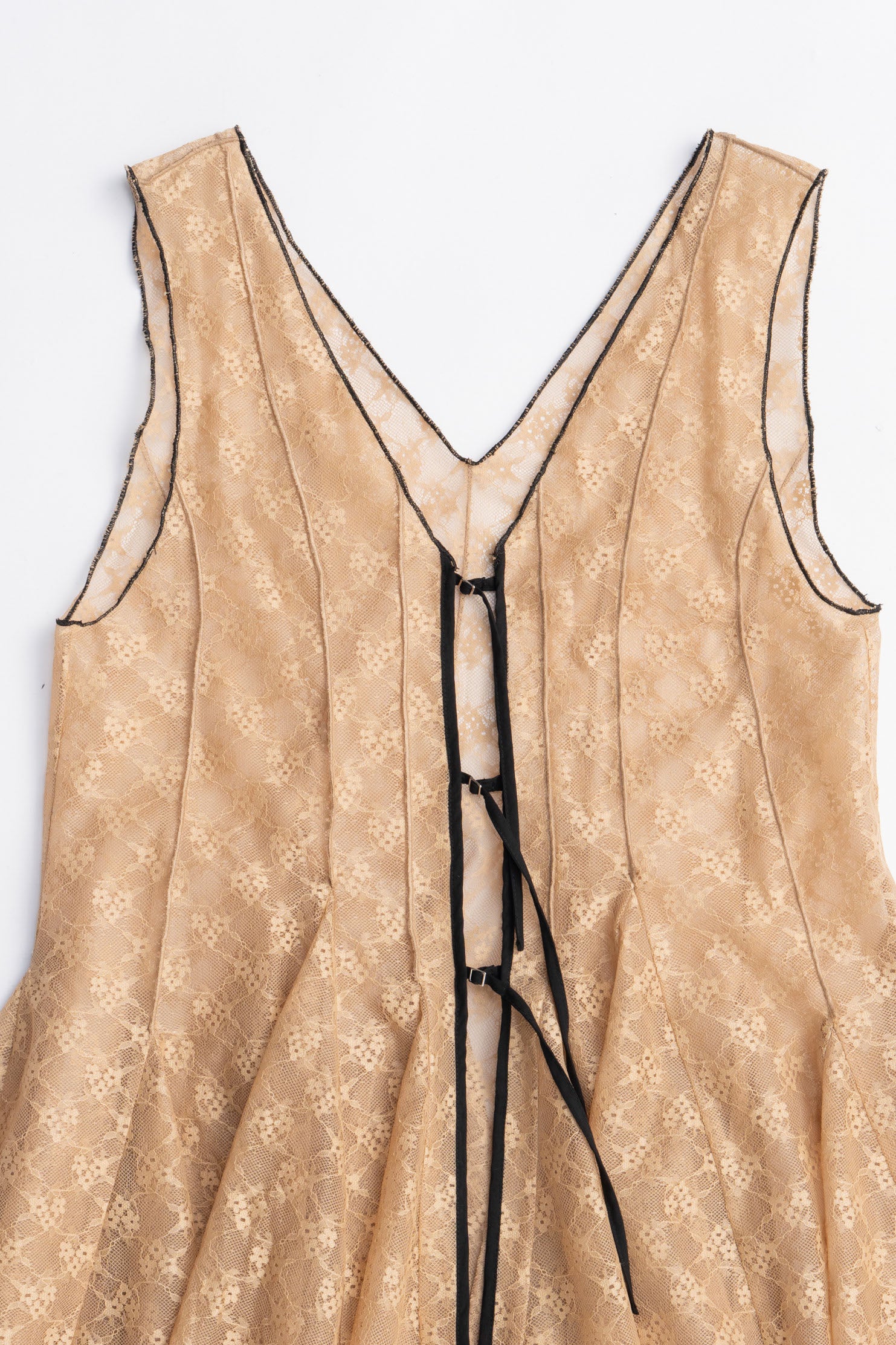 Random Hem Lace Top