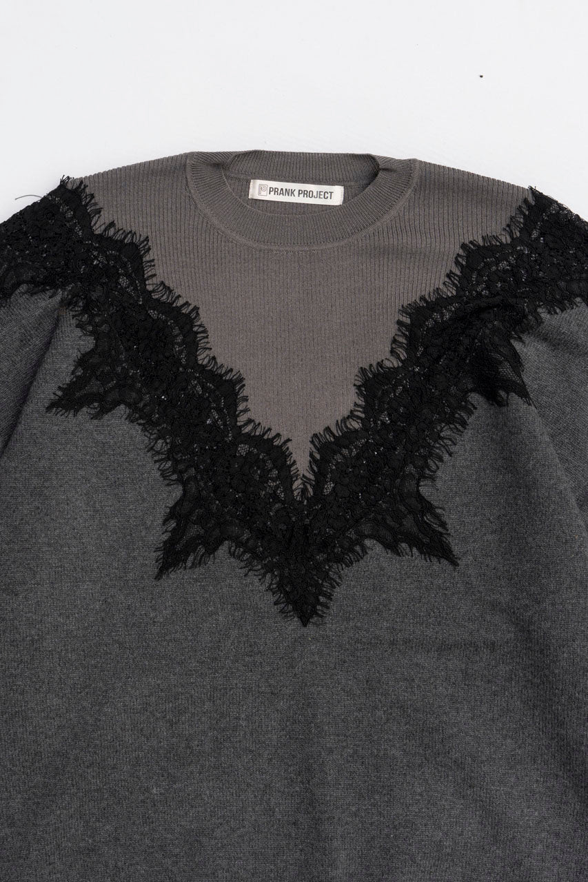 Lace-Line Over-Knit - 2025 WINTER