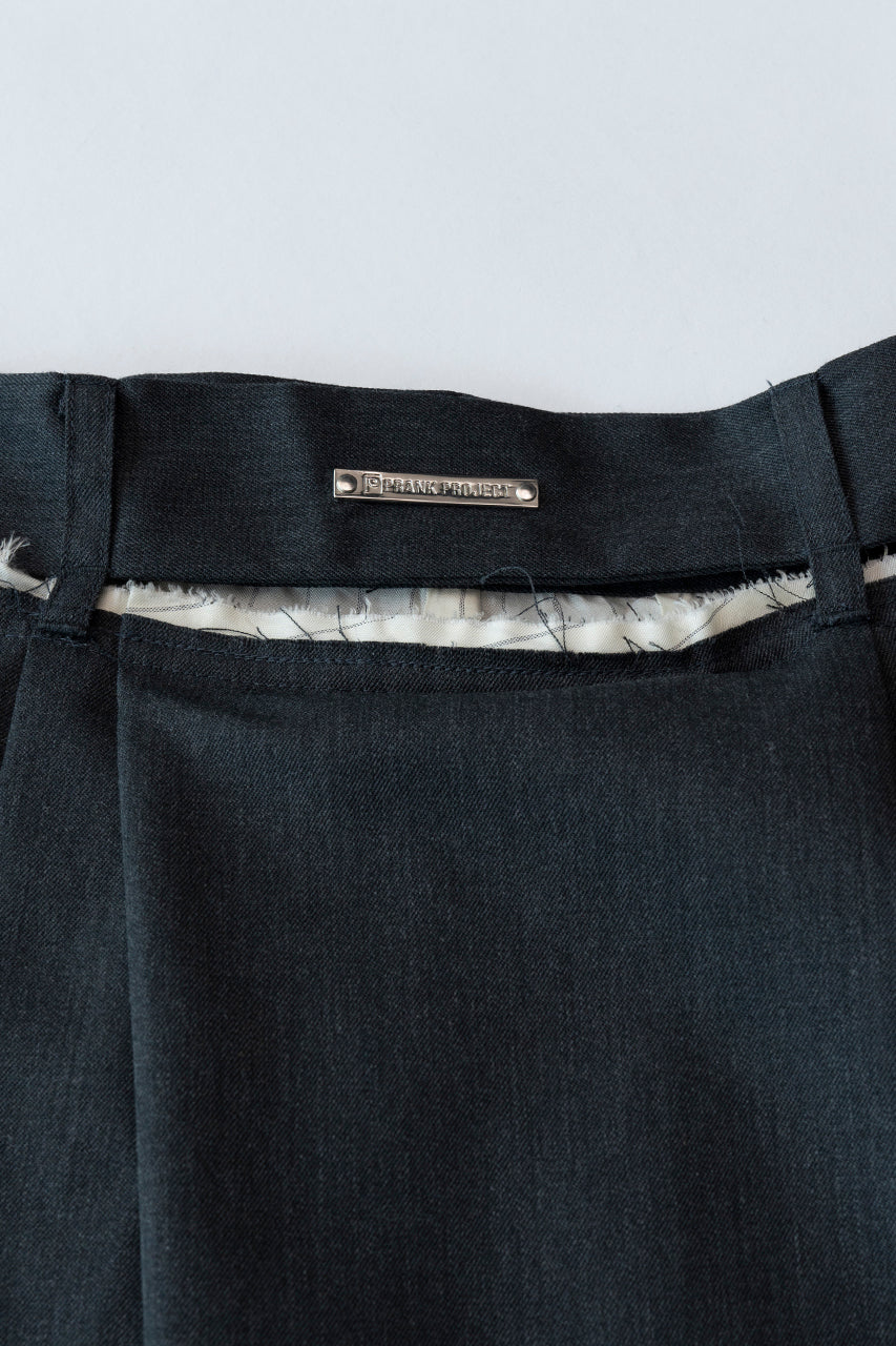 Moon Slit Asymmetry Tack Pants