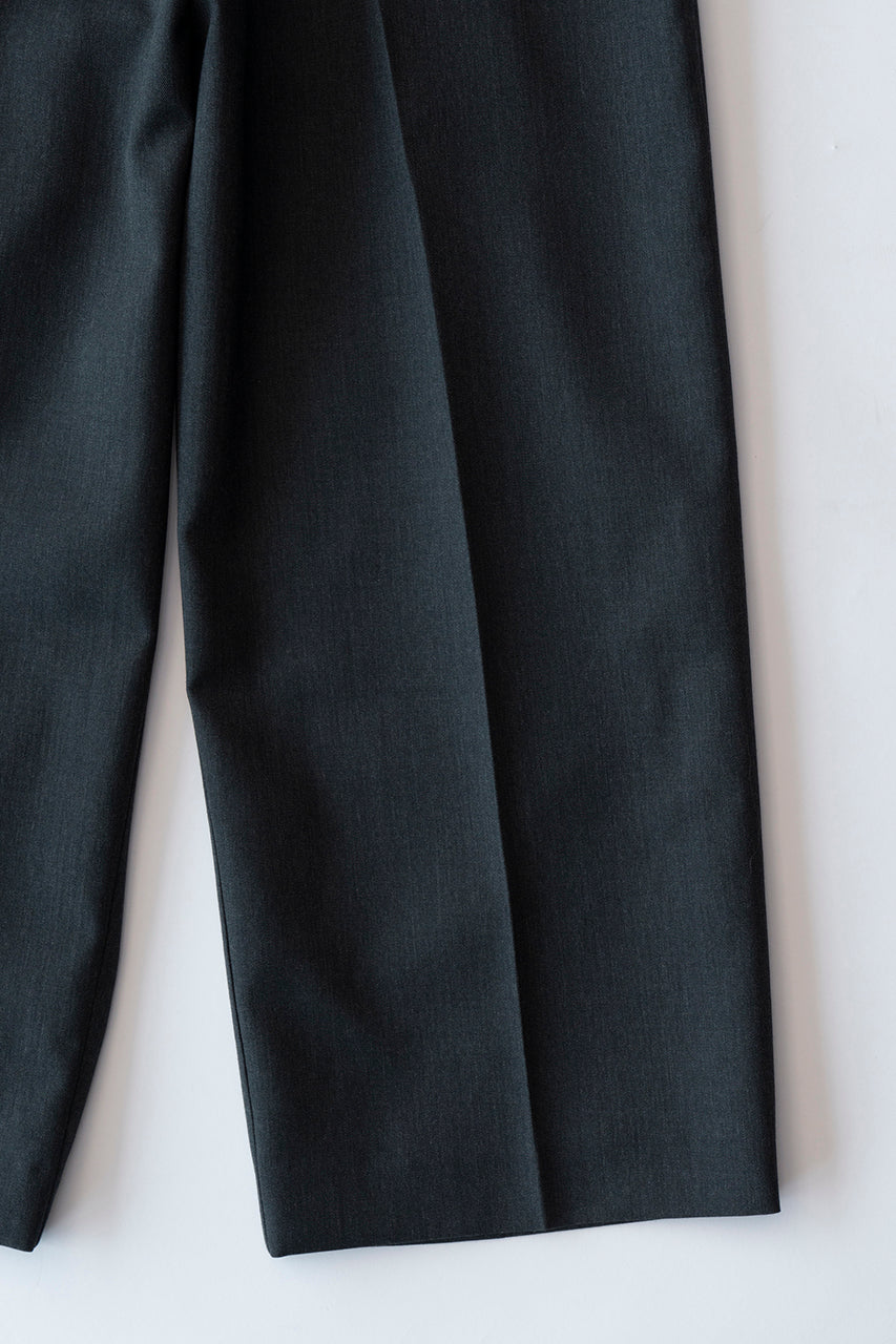 Moon Slit Asymmetry Tack Pants
