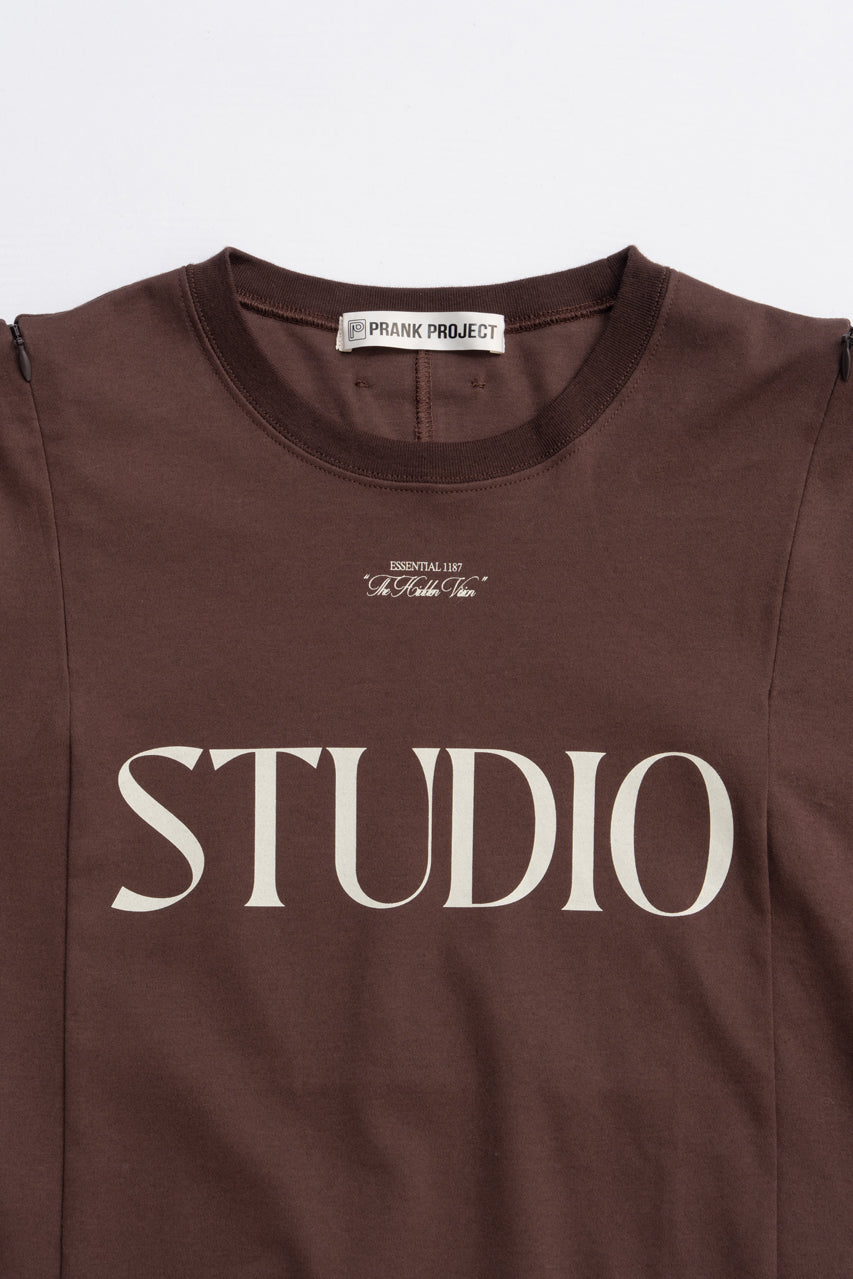 STUDIO Logo T-Shirt