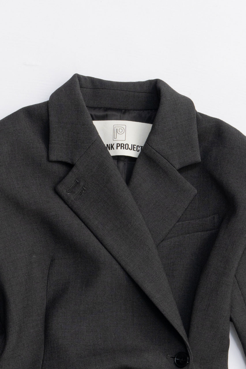 Twist-tuck jacket