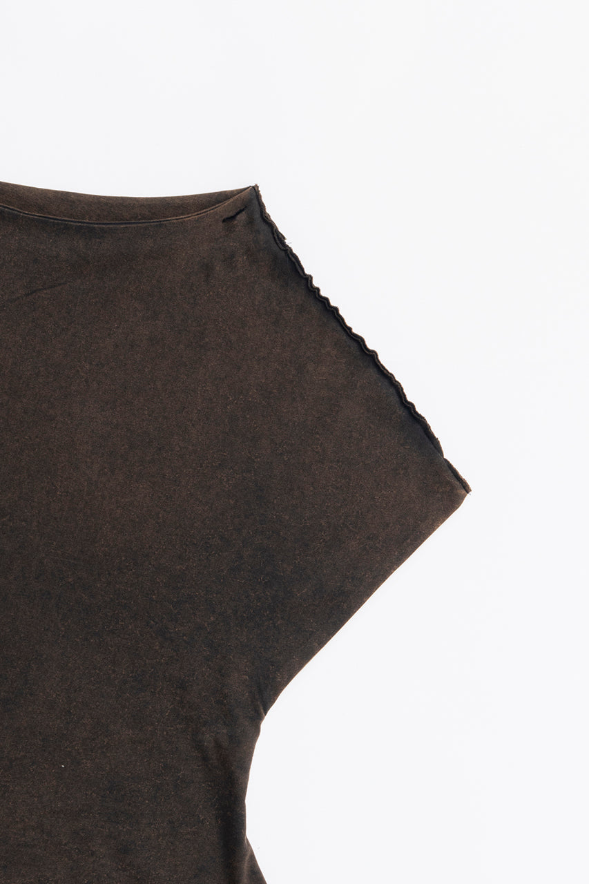 Twisted Asymmetrical Top