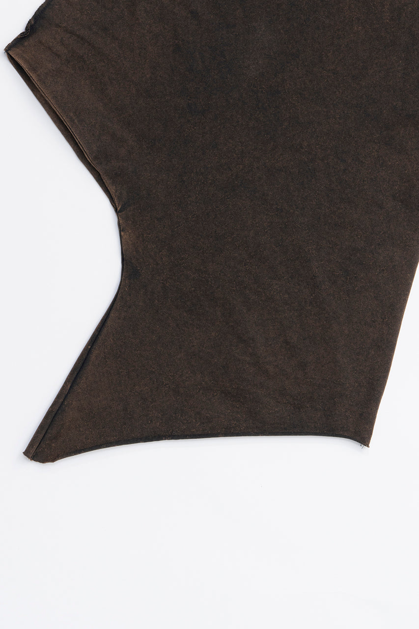 Twisted Asymmetrical Top