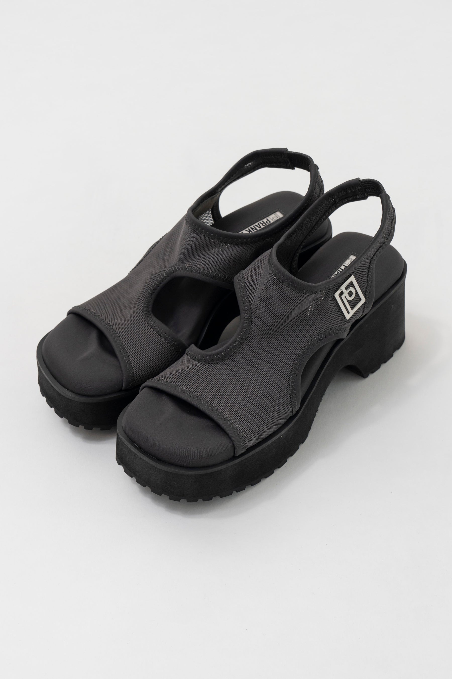 Mesh Mold Sandals