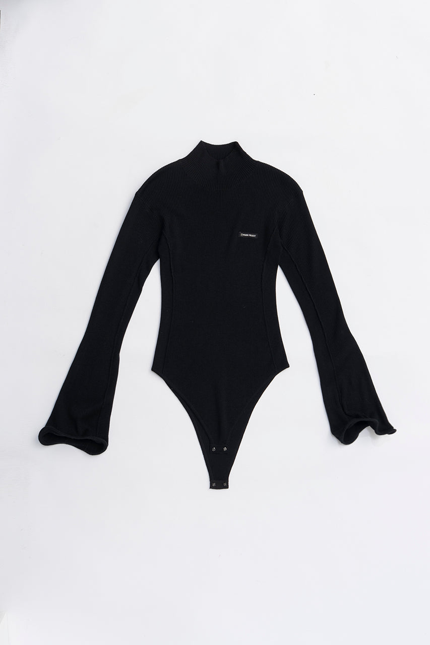 Wave Hem Sleeve Rib Knit