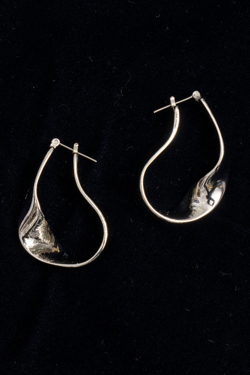 Platinum Coated Logo Plate Twisted Earrings