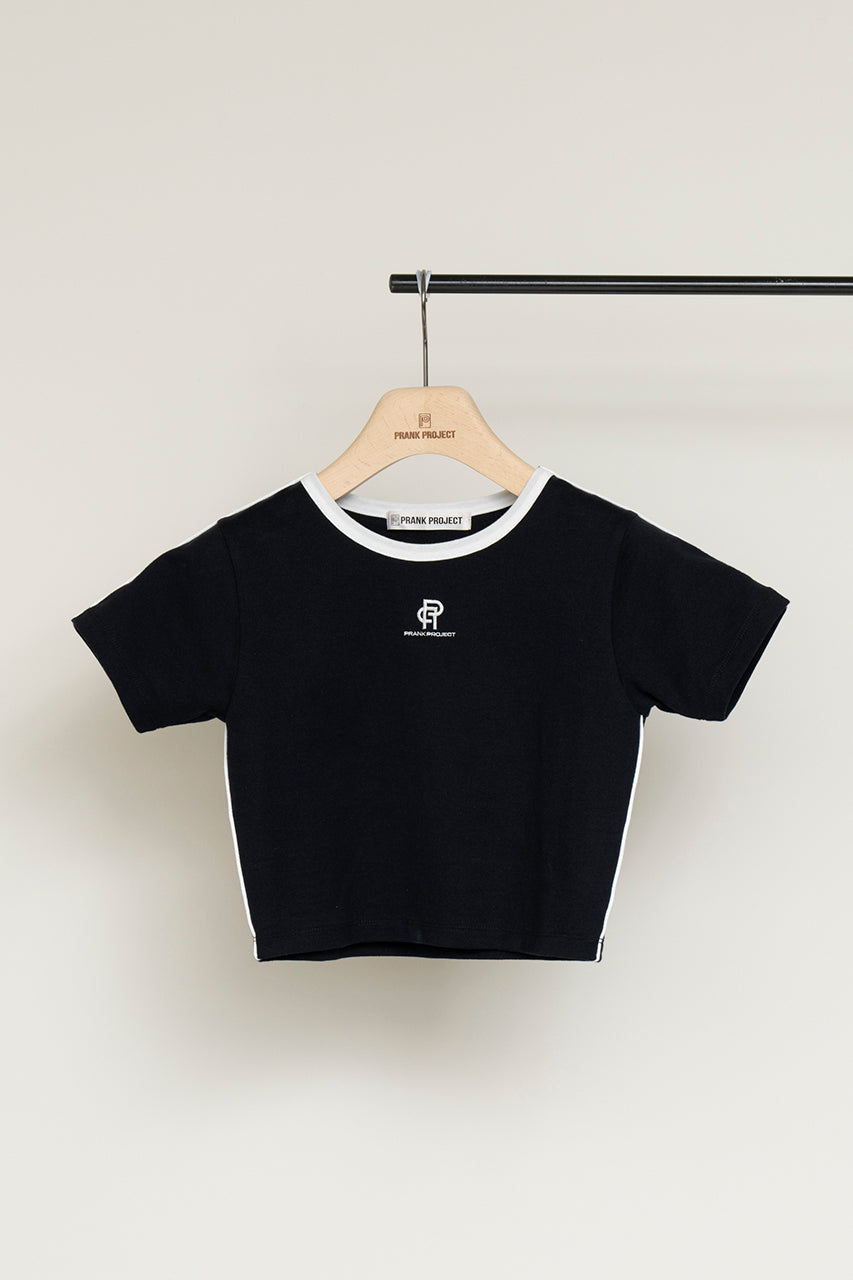 Cropped Line Tops