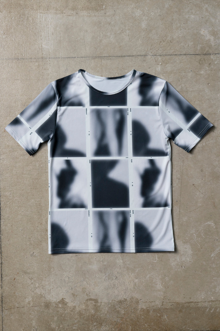 【SALE】BLUR Printed Tops