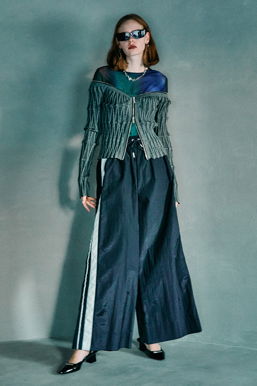 Off Shoulder Zip Knit