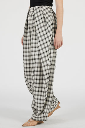 Tuck Form Volume Check Pants - 26SUMMER