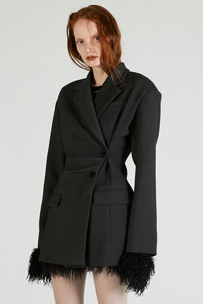 Twist-tuck jacket