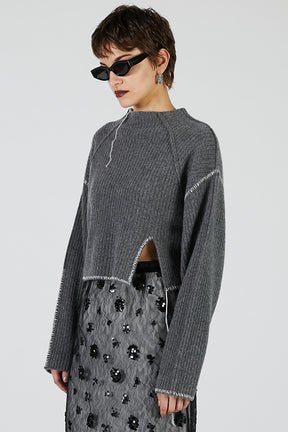 Stitched over-the-shoulder knit - 2025 AUTUMN