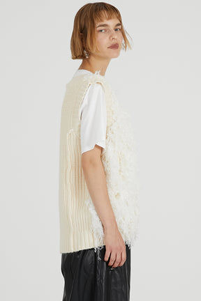 Fluffy Knit Vest - 2025 AUTUMN