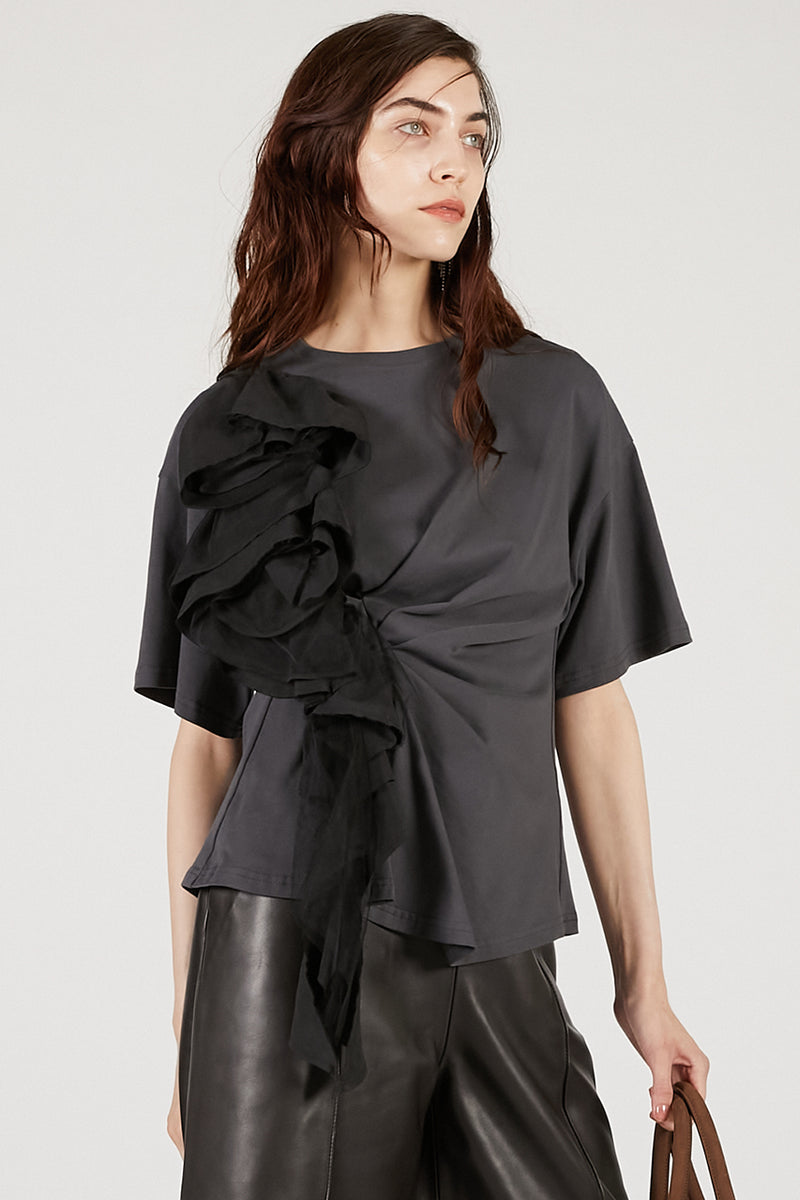 tシャツ 「2025Autumn Pre-Order」ローズラッフルTEE / Rose Ruffled T-Shirt レディース Rose Ruffled T-Shirt - 2025 AUTUMN