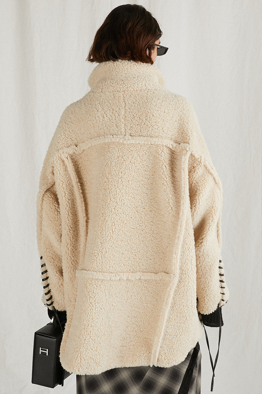 【24WINTER PRE ORDER】Boa Coat