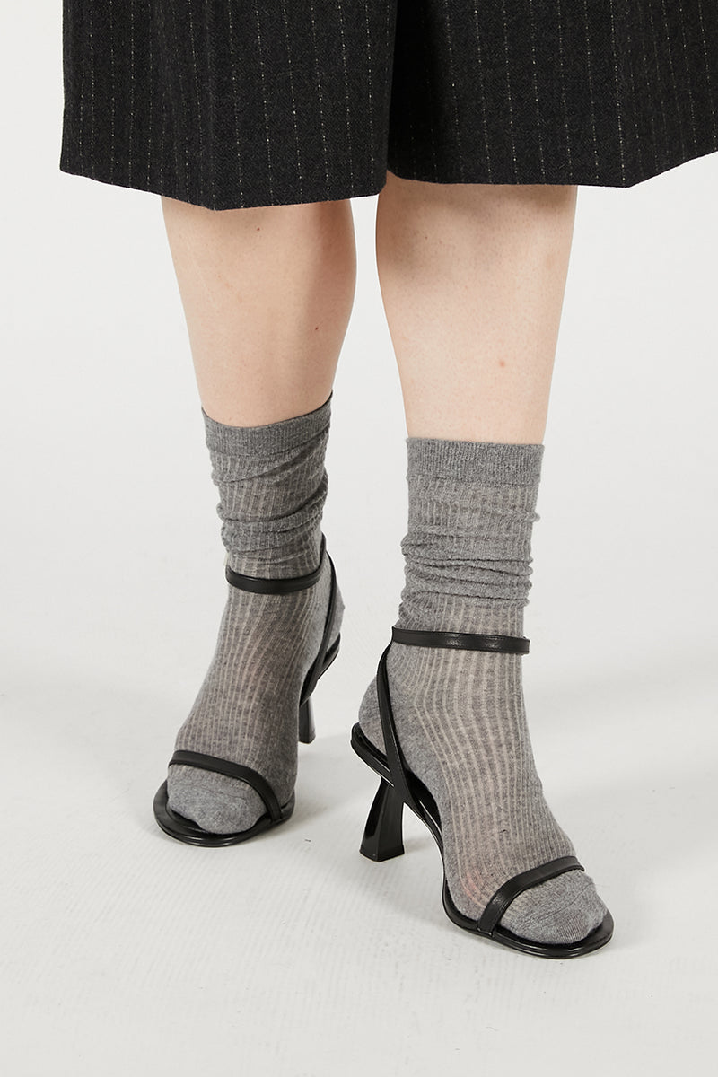 Sheer Rib Short Socks