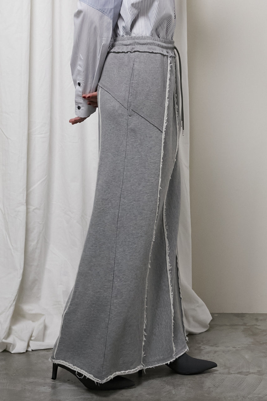 【24WINTER PRE ORDER】Outseam Sweatshirt Maxi Skirt