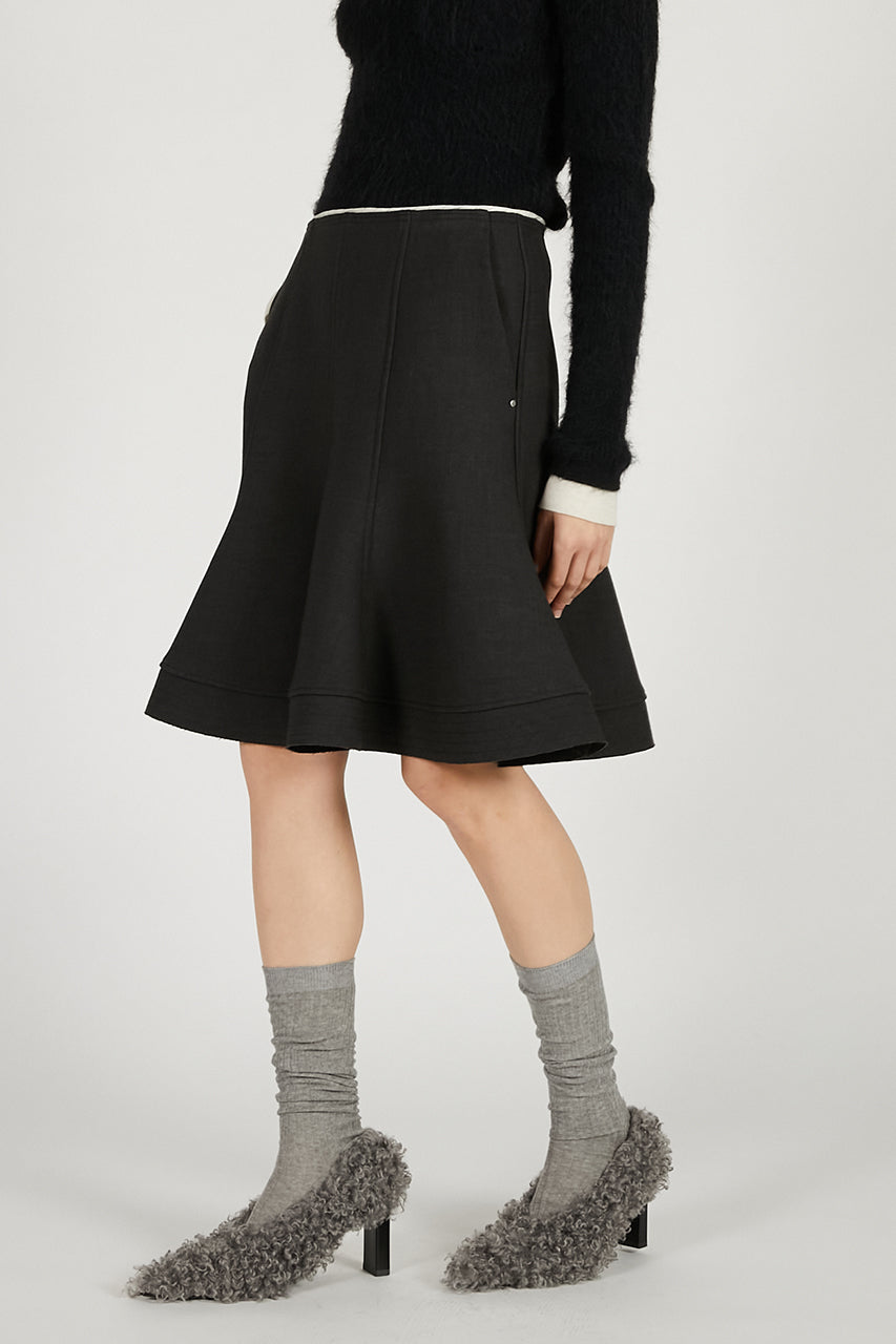 Form Flare Skirt