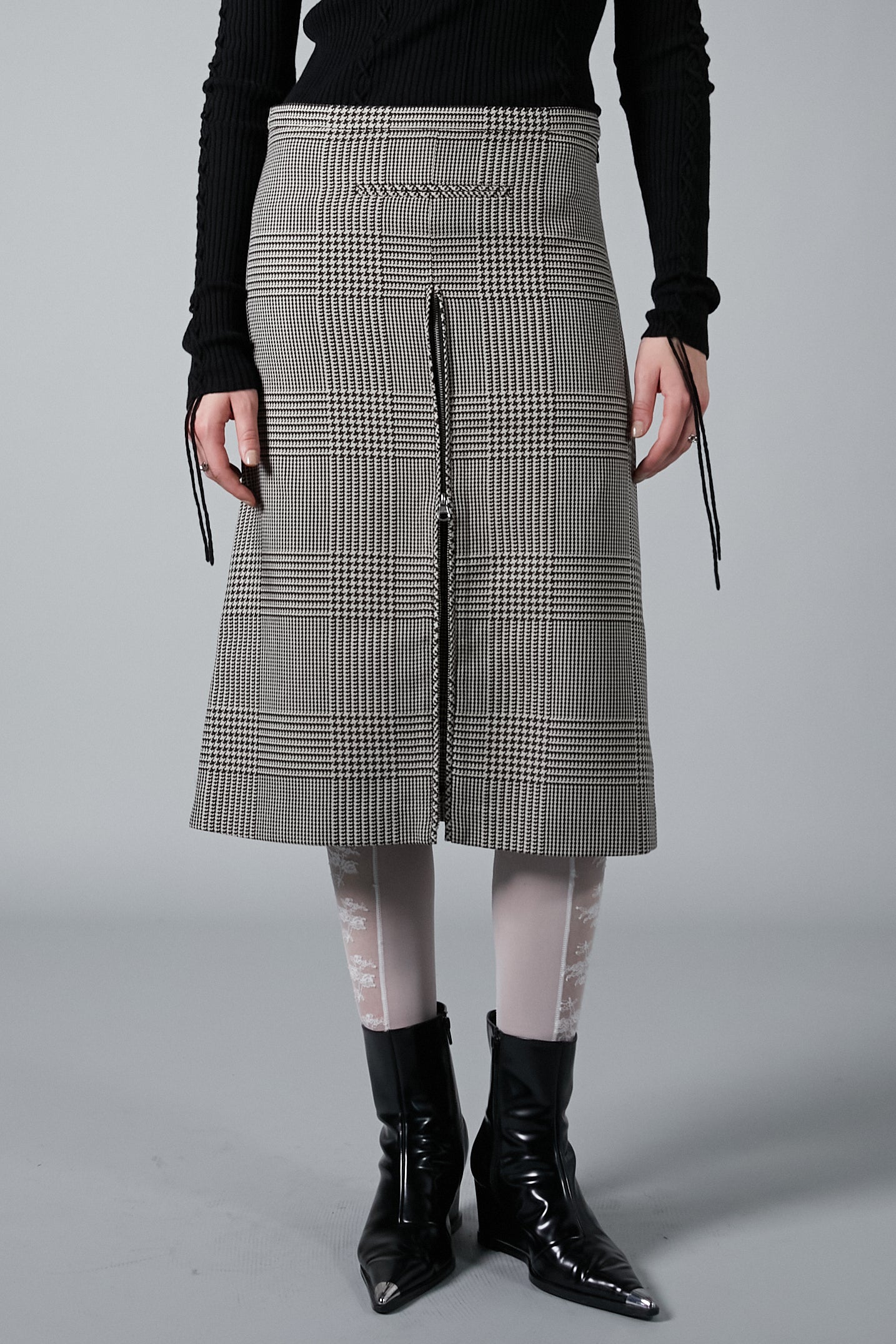 ZIPPED PRINCE OF WALES SKIRT