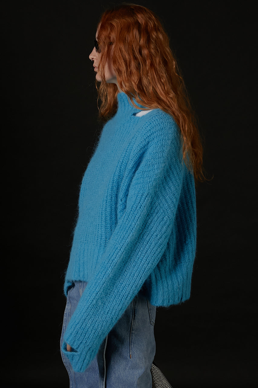 [Weboff Part number] Shaggy Slit Knit