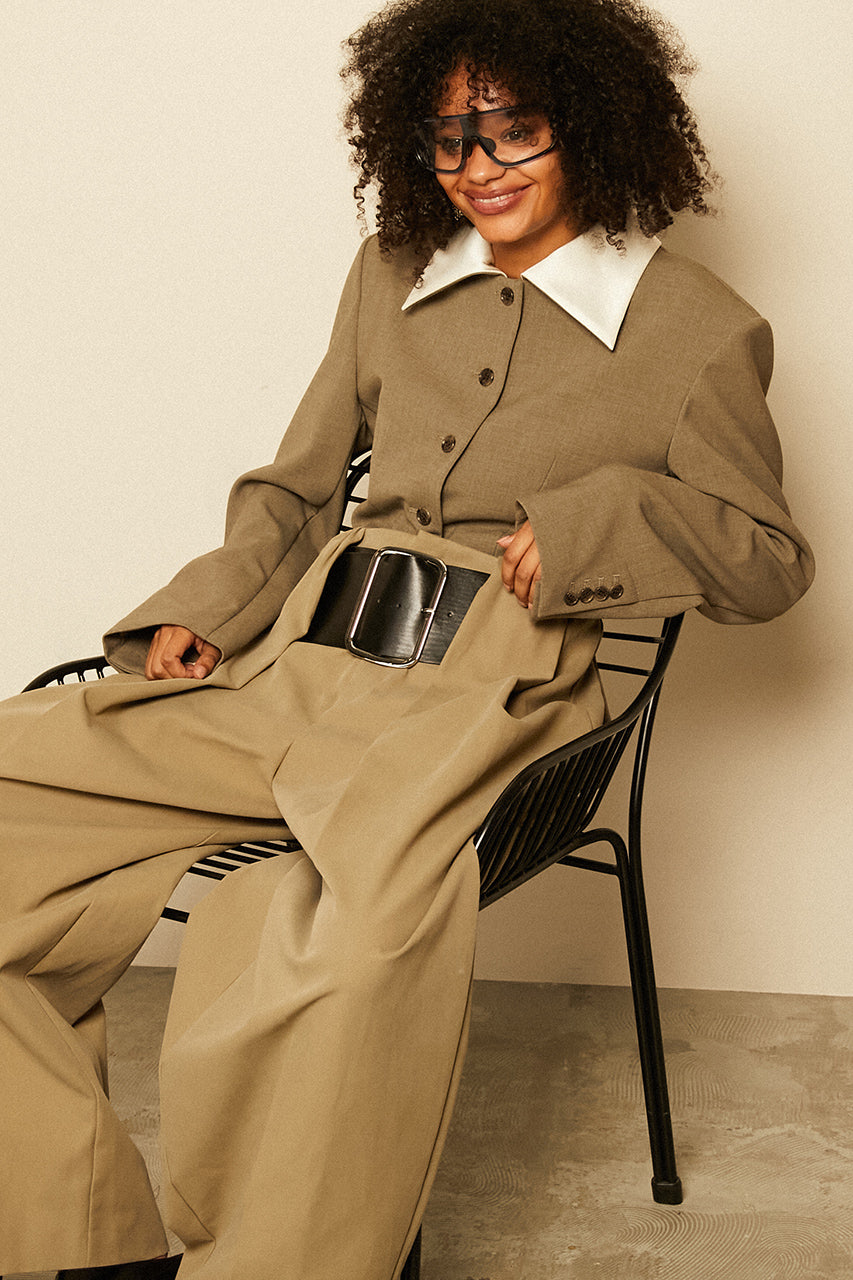 High-Waist Belted Tuck Pants - 2026 SPRING