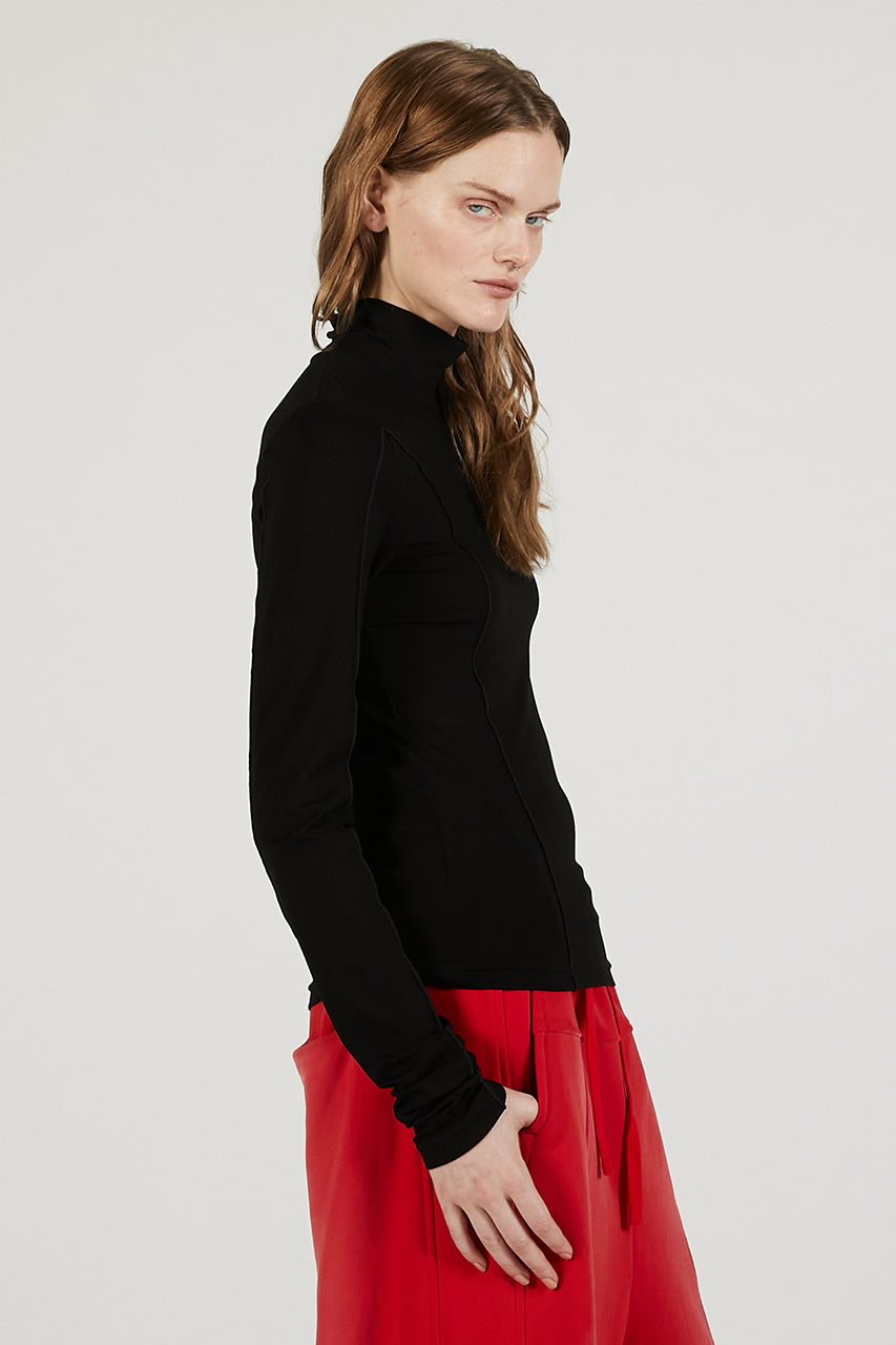 High-Neck Line Skin Top - 2026 SPRING