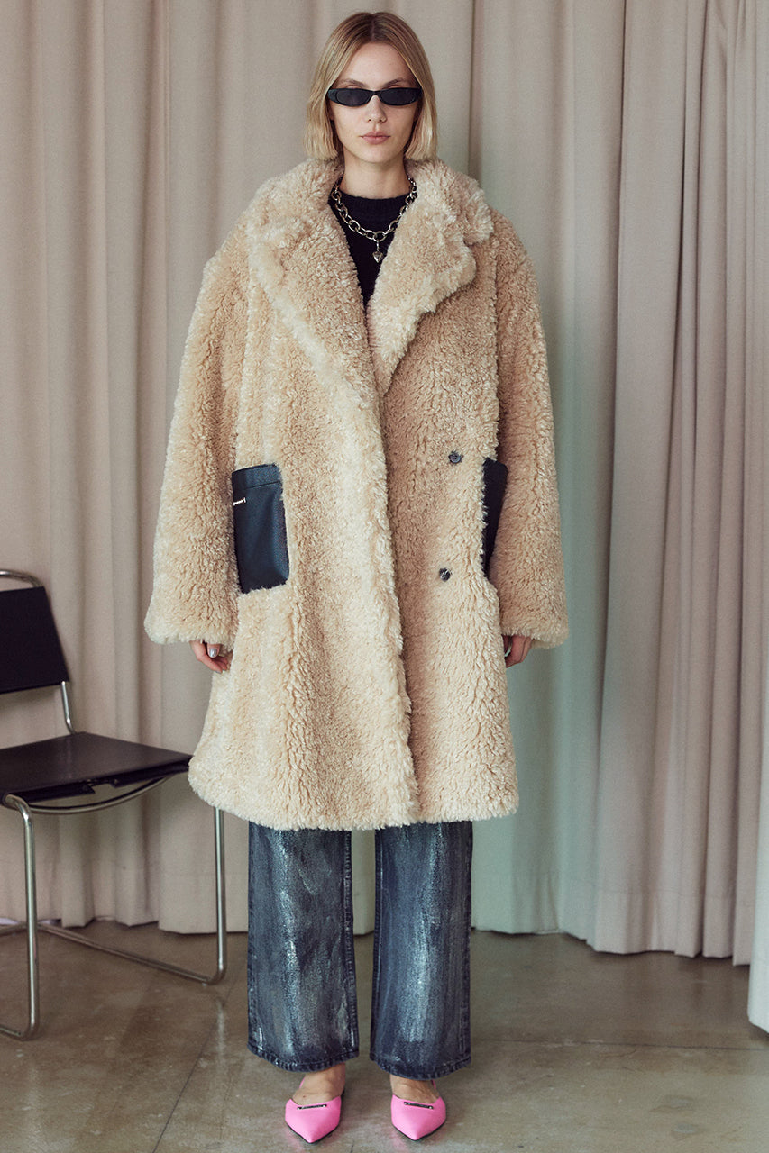 [Weboff Part number] Sheep Fur Coat