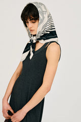 Graphical Print Scarf