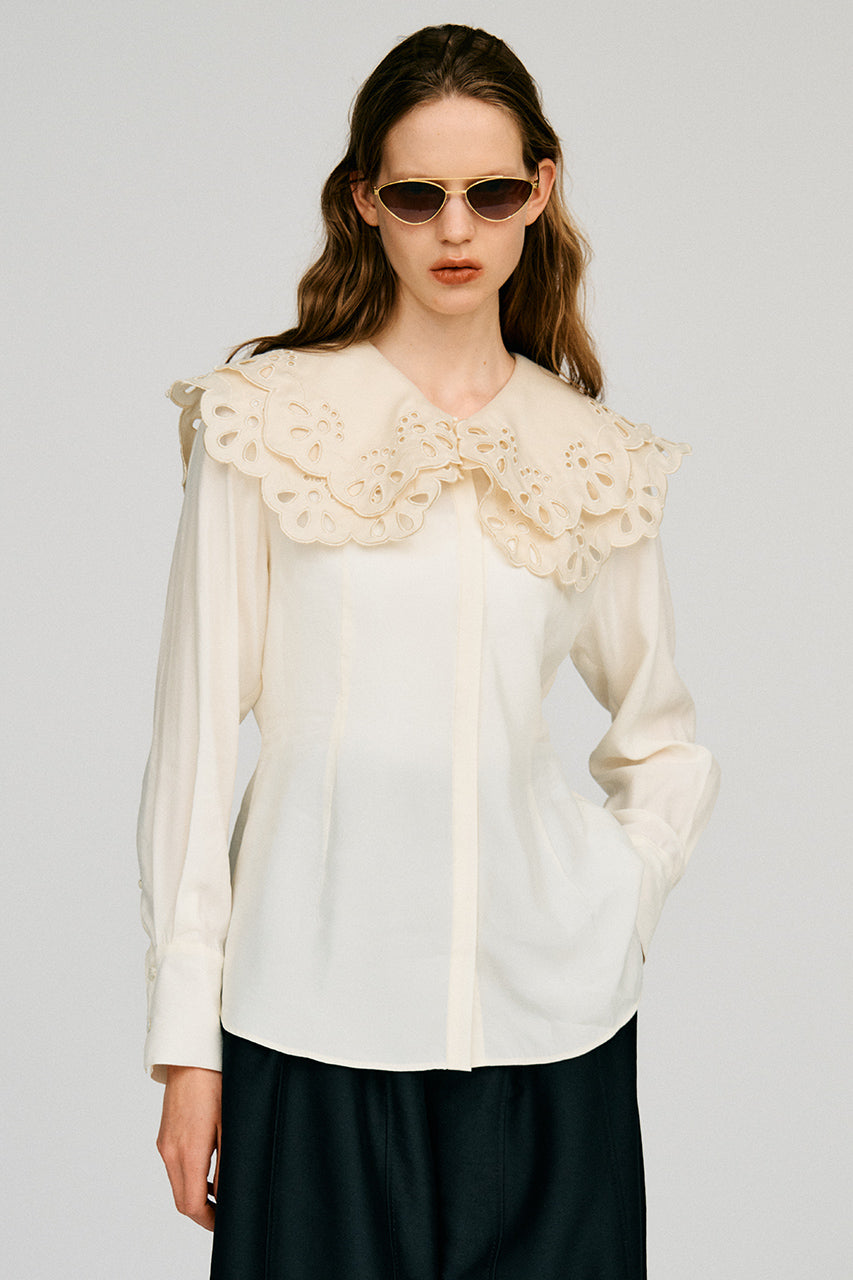 Embroidery Scallop Collar Blouse - 2026AUTUMN